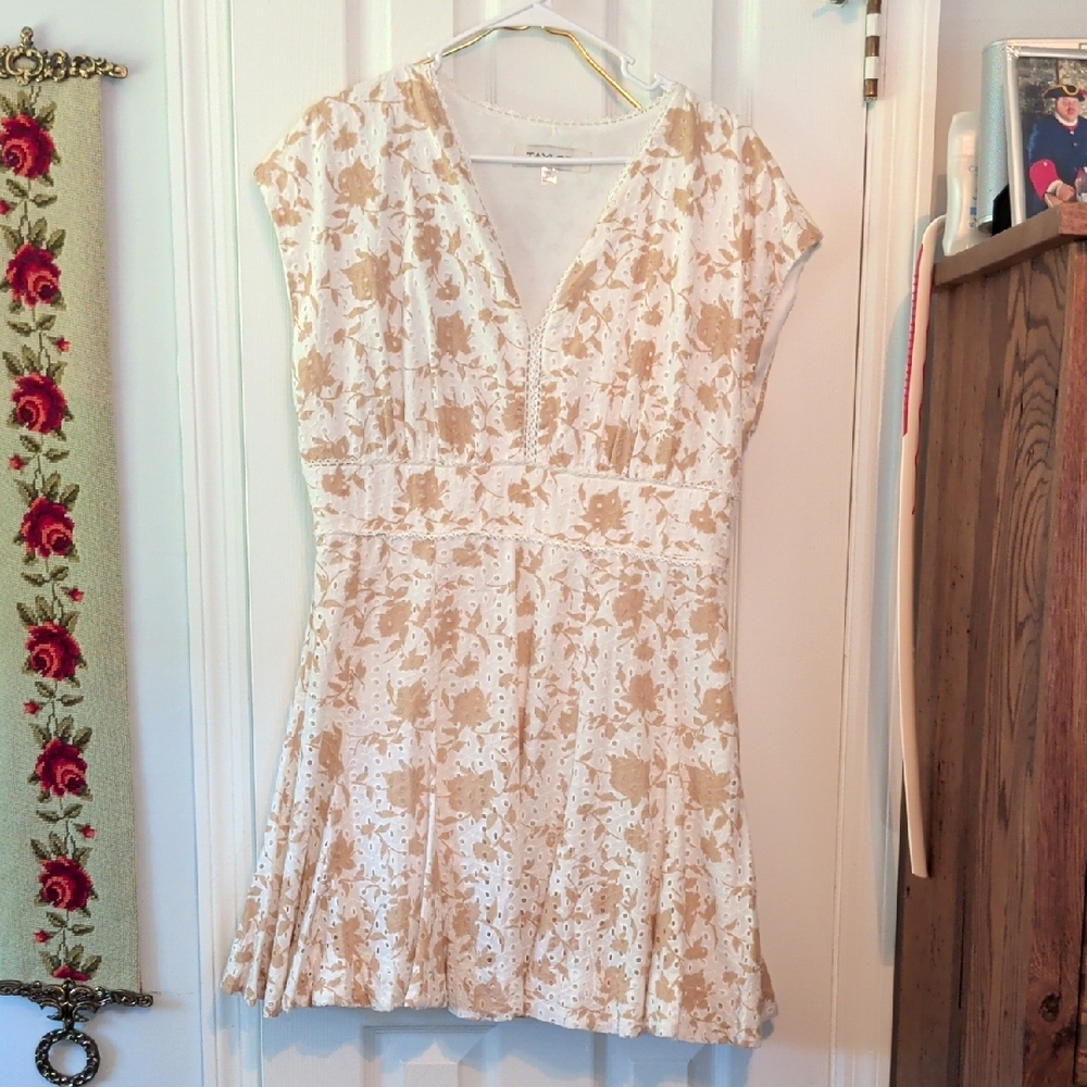 Taylor Cream and Brown Floral Midi Dress Sz 14 NWT